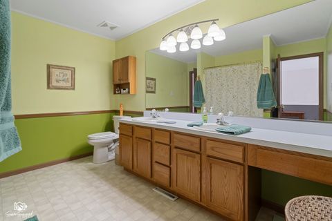 Tiny photo for 4220 Whitetail Court, Joliet, IL 60431 (MLS # 12518962)