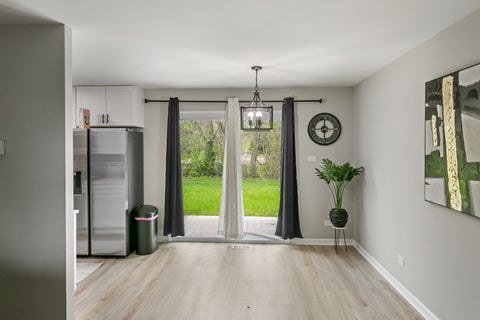 Tiny photo for 18200 Fountainbleau Drive, Hazel Crest, IL 60429 (MLS # 12768810)
