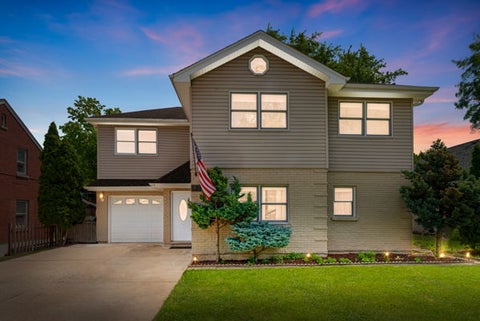 Tiny photo for 641 8th Avenue, La Grange, IL 60525 (MLS # 12774168)