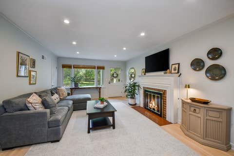 Tiny photo for 431 OAKWOOD Drive, Geneva, IL 60134 (MLS # 12719356)
