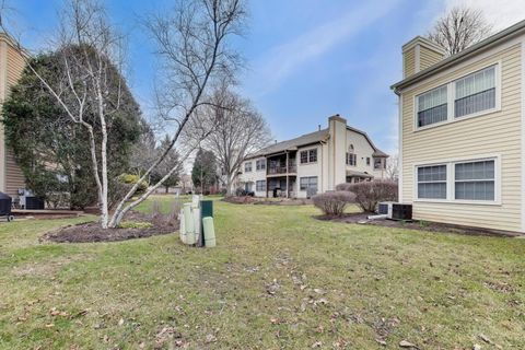 Tiny photo for 3096 N Daniels Court #3096, Arlington Heights, IL 60004 (MLS # 12593920)
