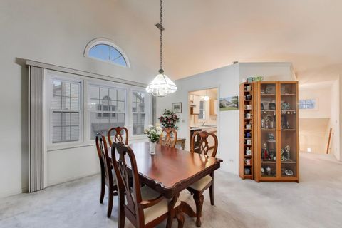 Tiny photo for 3096 N Daniels Court #3096, Arlington Heights, IL 60004 (MLS # 12593920)