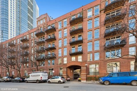 Photo of 550 N Kingsbury Street #520, Chicago, IL 60654 (MLS # 12671161)