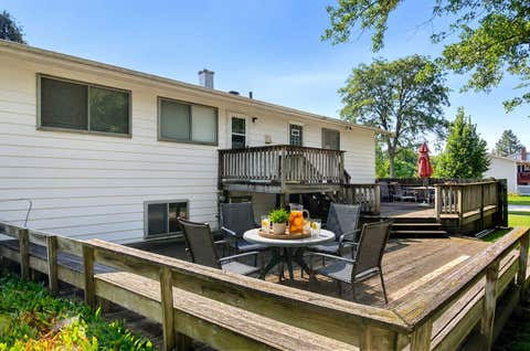 Tiny photo for 406 N Williams Drive, Palatine, IL 60074 (MLS # 12727448)