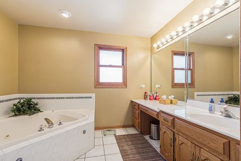 Tiny photo for 13962 Springview Lane, Orland Park, IL 60467 (MLS # 12506154)