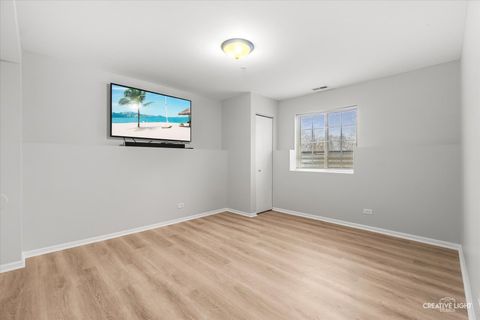 Tiny photo for 2271 Beresford Drive, Yorkville, IL 60560 (MLS # 12586344)