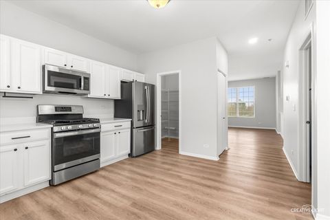 Tiny photo for 2271 Beresford Drive, Yorkville, IL 60560 (MLS # 12586344)