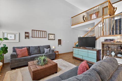 Tiny photo for 6923 Clearwater Drive #CM04-2, Plainfield, IL 60586 (MLS # 12604536)