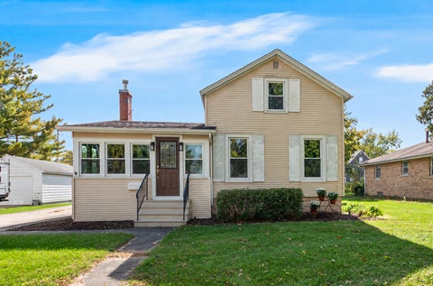 Photo of 209 W Waupansie Street, Dwight, IL 60420 (MLS # 12758162)