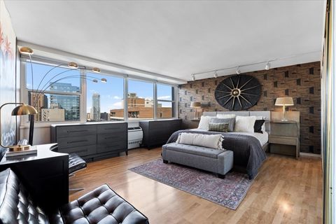 Tiny photo for 1150 N Lake Shore Drive #19A, Chicago, IL 60611 (MLS # 12582992)