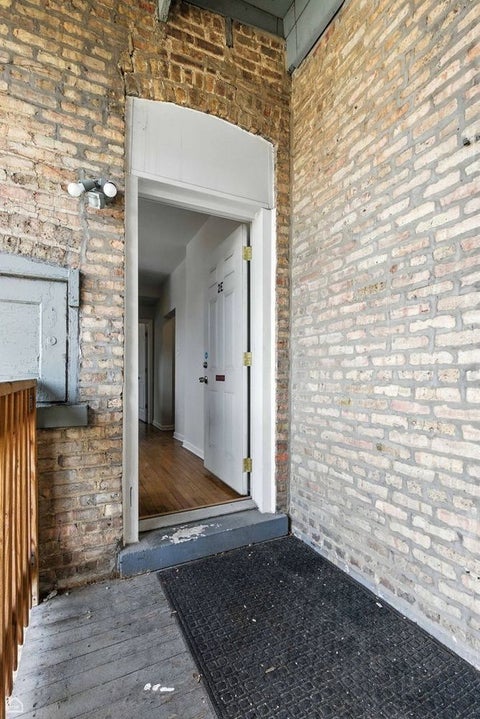 Tiny photo for 1648 East Avenue #2E, Berwyn, IL 60402 (MLS # 12754417)