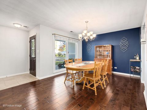 Tiny photo for 1517 Sequoia Lane, Darien, IL 60561 (MLS # 12513036)