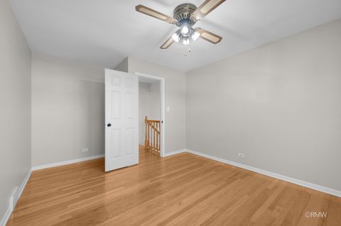 Tiny photo for 18 S Vista Avenue, Addison, IL 60101 (MLS # 12517249)