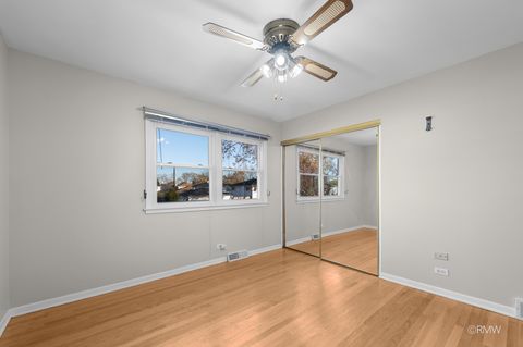 Tiny photo for 18 S Vista Avenue, Addison, IL 60101 (MLS # 12517249)