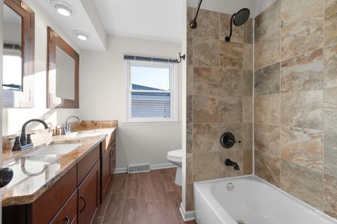 Tiny photo for 18 S Vista Avenue, Addison, IL 60101 (MLS # 12517249)