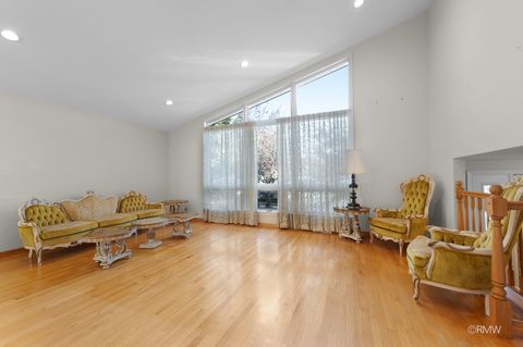 Tiny photo for 18 S Vista Avenue, Addison, IL 60101 (MLS # 12517249)