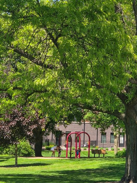 Tiny photo for 829 E Porter Avenue, Naperville, IL 60540 (MLS # 12646296)