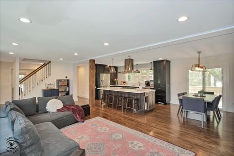Tiny photo for 829 E Porter Avenue, Naperville, IL 60540 (MLS # 12646296)