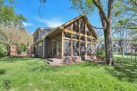 Tiny photo for 829 E Porter Avenue, Naperville, IL 60540 (MLS # 12646296)