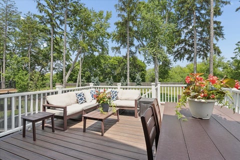 Tiny photo for 548 Council Circle, Vernon Hills, IL 60061 (MLS # 12674731)