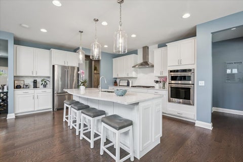 Tiny photo for 548 Council Circle, Vernon Hills, IL 60061 (MLS # 12674731)