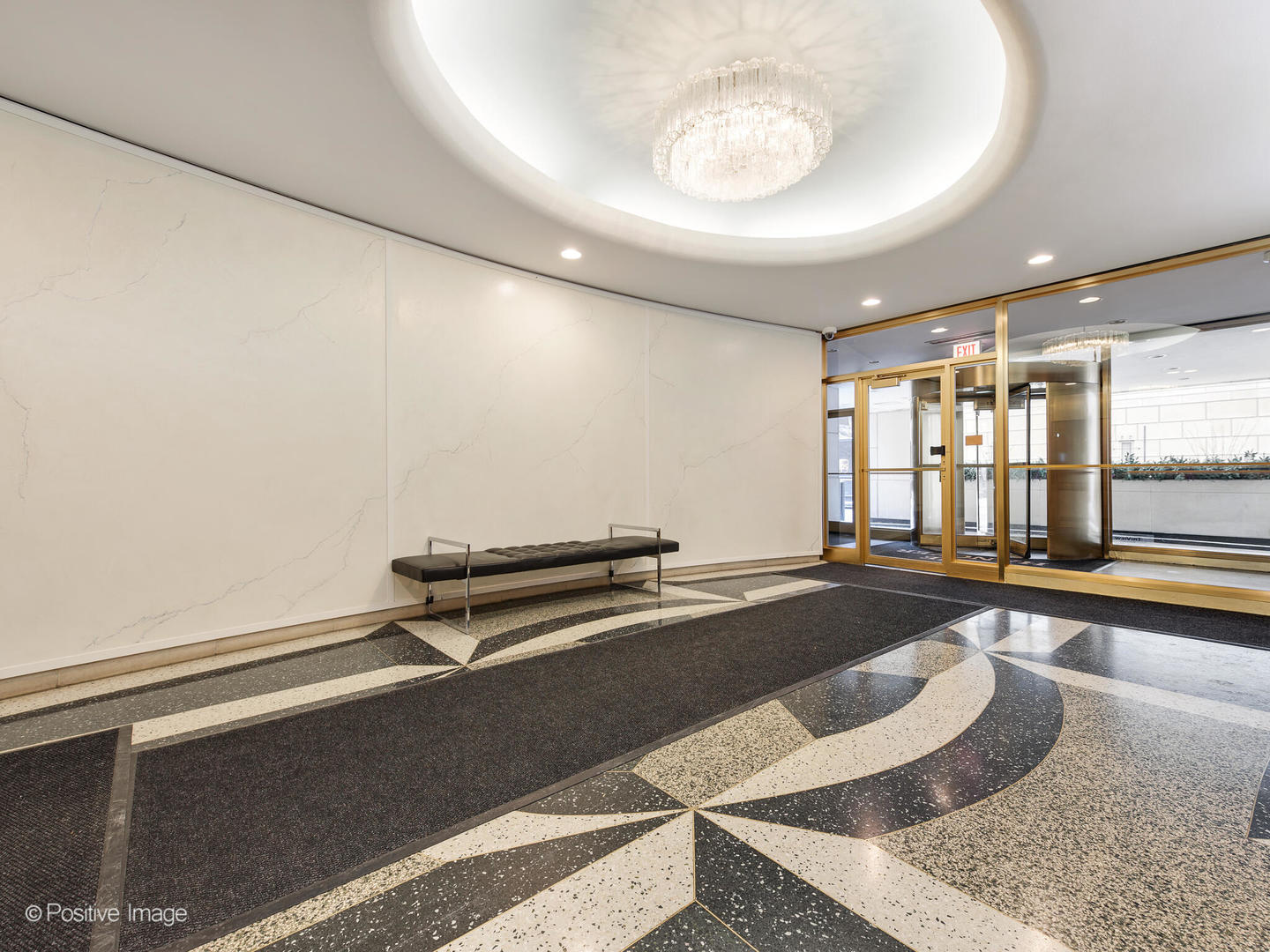 21 W Goethe Street 2D