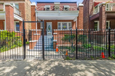 Tiny photo for 7629 S Green Street, Chicago, IL 60620 (MLS # 12434056)