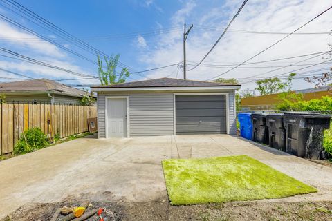 Tiny photo for 7629 S Green Street, Chicago, IL 60620 (MLS # 12434056)