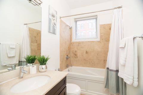 Tiny photo for 1500 W Grand Avenue #1E, Chicago, IL 60642 (MLS # 12640403)