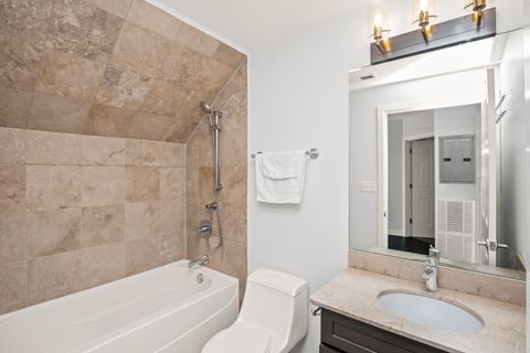 Tiny photo for 1500 W Grand Avenue #1E, Chicago, IL 60642 (MLS # 12640403)