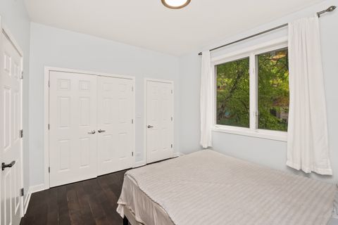 Tiny photo for 1500 W Grand Avenue #1E, Chicago, IL 60642 (MLS # 12640403)