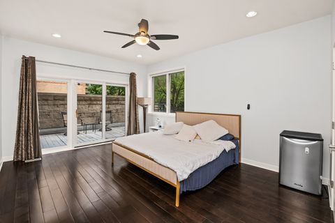 Tiny photo for 1500 W Grand Avenue #1E, Chicago, IL 60642 (MLS # 12640403)