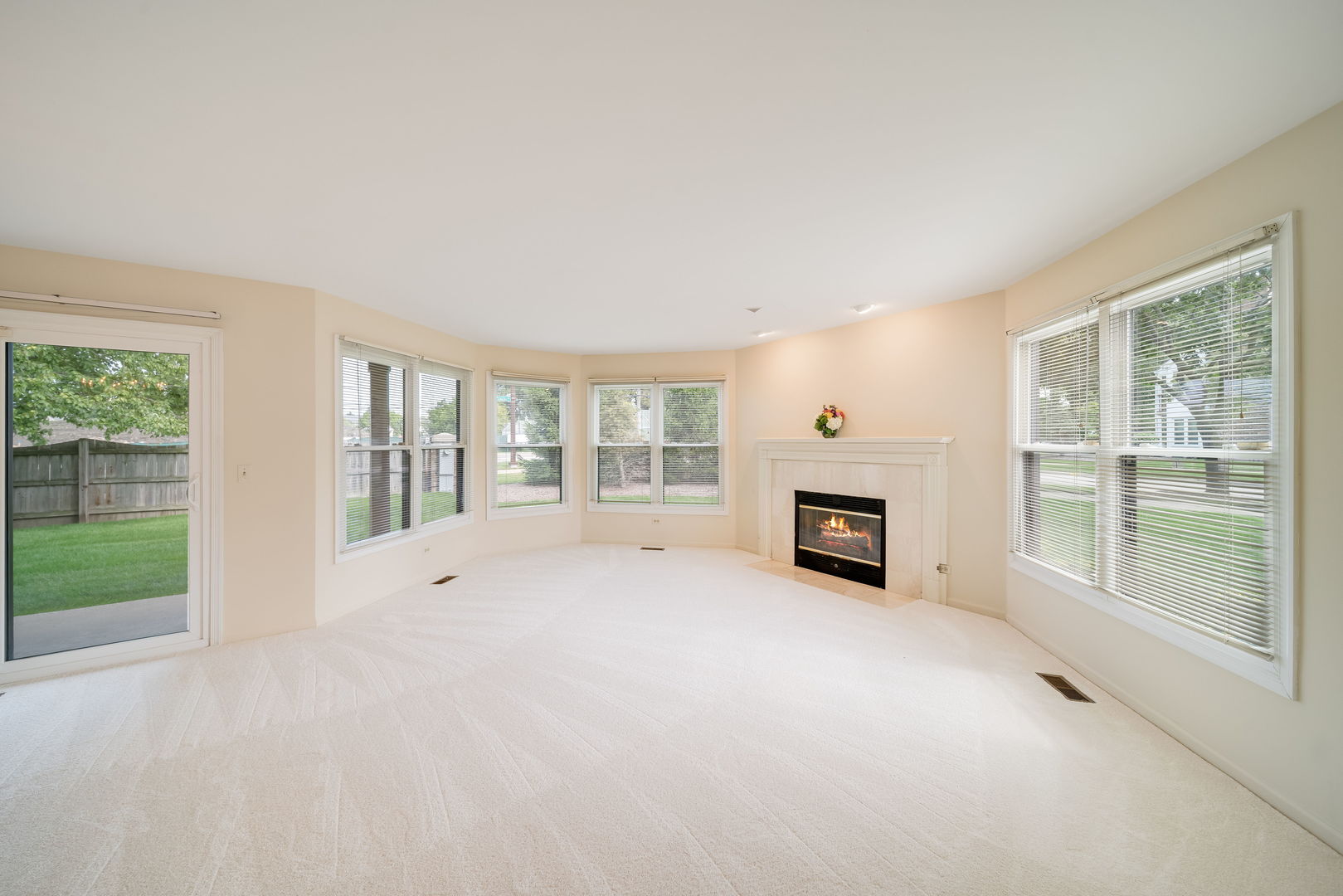 2 Willow Parkway