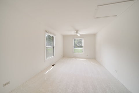 Tiny photo for 2 Willow Parkway, Buffalo Grove, IL 60089 (MLS # 12742453)