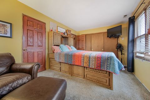 Tiny photo for 128 Fairview Lane, Streamwood, IL 60107 (MLS # 12577598)