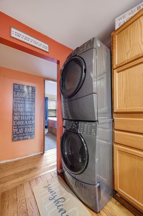 Tiny photo for 128 Fairview Lane, Streamwood, IL 60107 (MLS # 12577598)