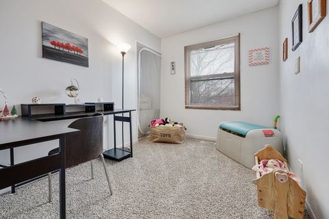 Tiny photo for 128 Fairview Lane, Streamwood, IL 60107 (MLS # 12577598)