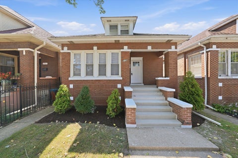 Tiny photo for 6136 S Richmond Street, Chicago, IL 60629 (MLS # 12750502)