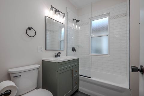 Tiny photo for 1226 Hayes Avenue, Oak Park, IL 60302 (MLS # 12624309)