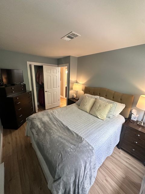 Tiny photo for 49 Oak Hill Colony #5, Fox Lake, IL 60020 (MLS # 12623247)