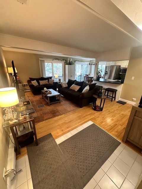 Tiny photo for 49 Oak Hill Colony #5, Fox Lake, IL 60020 (MLS # 12623247)