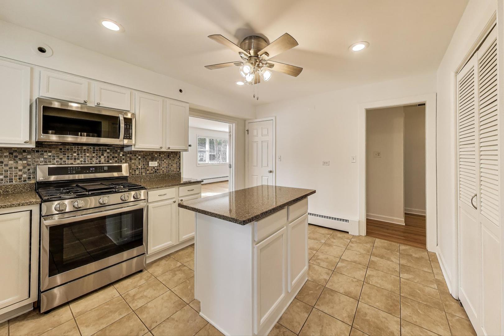 1139 Huber Lane
