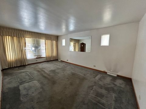 Tiny photo for 4401 N Osage Avenue, Norridge, IL 60706 (MLS # 12556446)