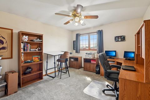 Tiny photo for Orland Park, IL 60467 (MLS # 12611963)