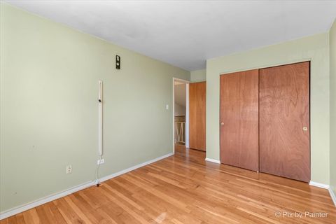 Tiny photo for 73 W Altgeld Avenue, Glendale Heights, IL 60139 (MLS # 12574388)