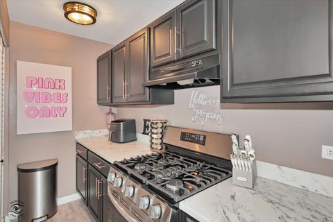 Tiny photo for 7632 159th Place #22, Tinley Park, IL 60477 (MLS # 12666836)