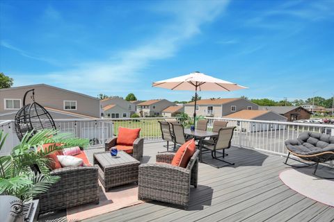 Tiny photo for 7632 159th Place #22, Tinley Park, IL 60477 (MLS # 12666836)