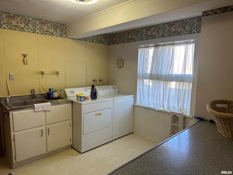 Tiny photo for 944 S LAKE Drive, Duquoin, IL 62832 (MLS # EB460489)