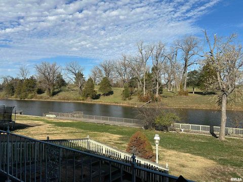 Tiny photo for 944 S LAKE Drive, Duquoin, IL 62832 (MLS # EB460489)