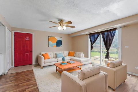 Tiny photo for 3 REVERE Court, Bolingbrook, IL 60440 (MLS # 12617354)